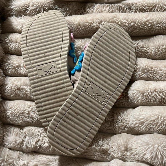 Rocket Dog Novel Comfort Flip Flop Slides Crocheted Embellished Florals Size 8 - Picture 3 of 4